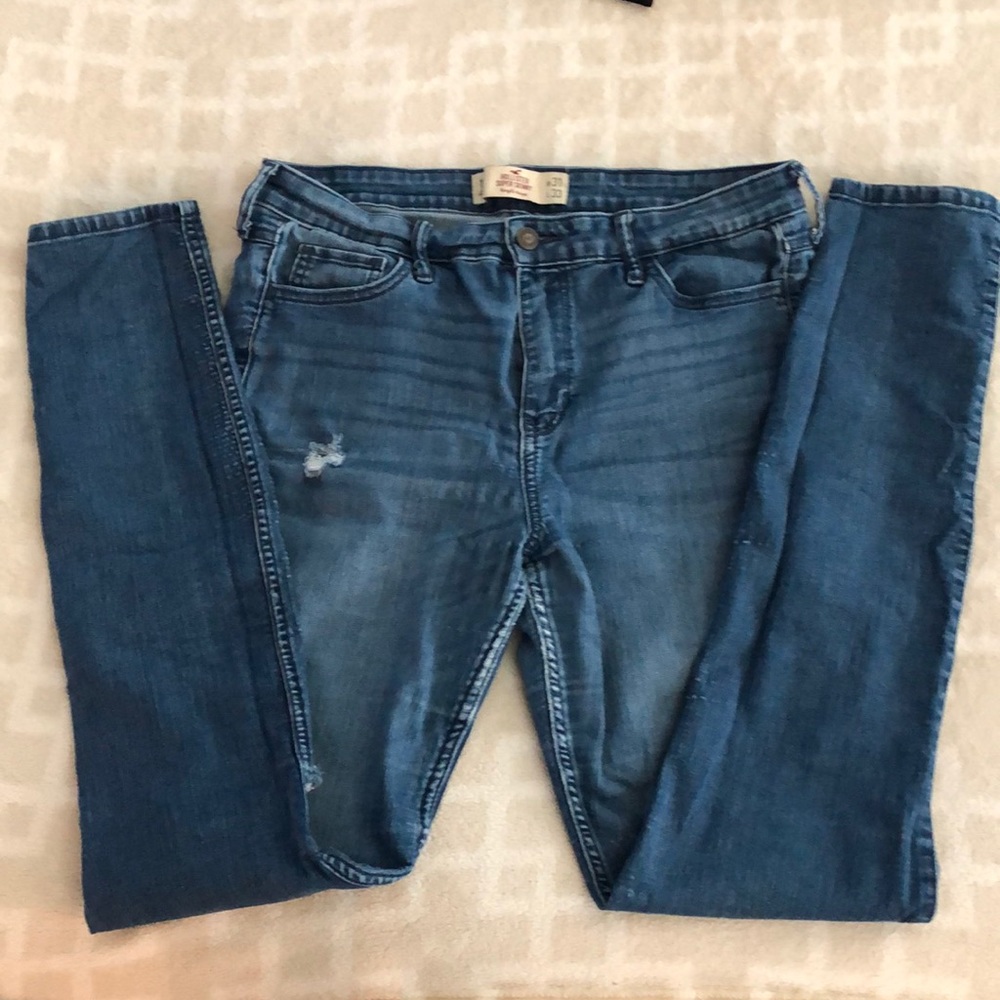 Hollister jeans
